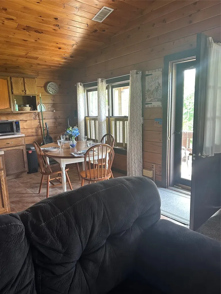 9 Low Road Wallkill NY 12589