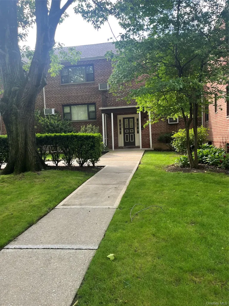 90-32 153 Avenue Howard Beach NY 11414