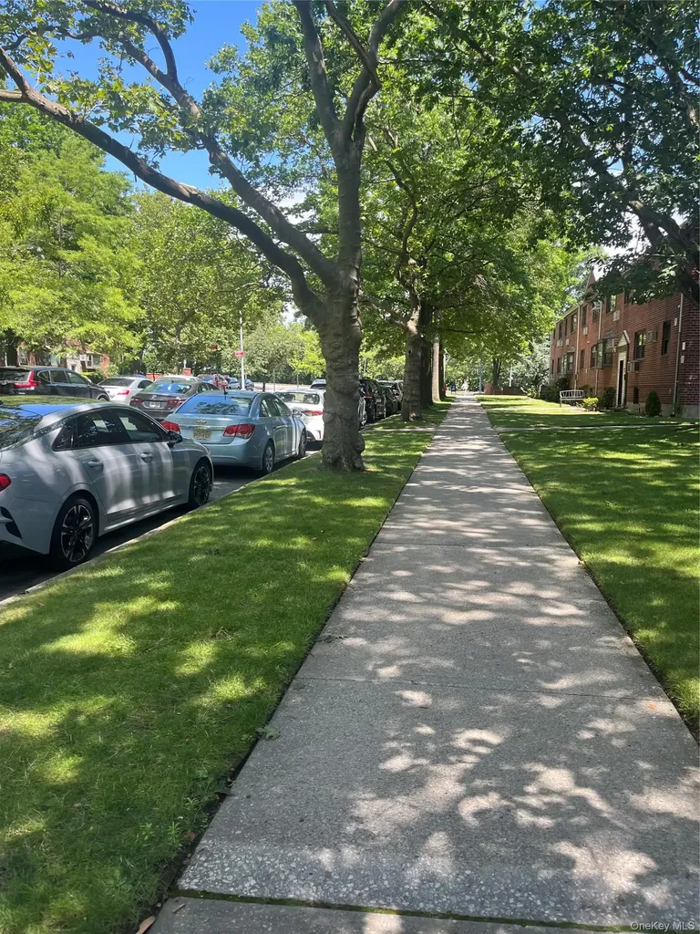 90-32 153 Avenue Howard Beach NY 11414