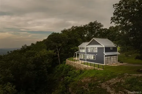 401 Woodmont Road Hopewell Junction NY 12533