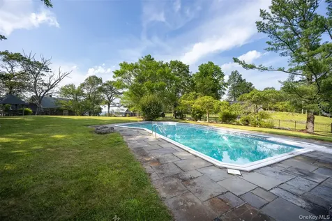401 Woodmont Road Hopewell Junction NY 12533