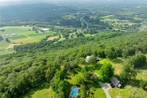 401 Woodmont Road Hopewell Junction NY 12533
