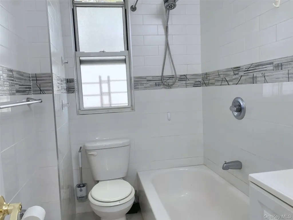 141-35 79th Avenue Flushing NY 11367