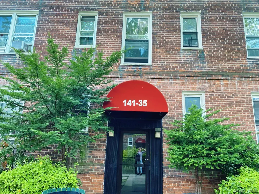 141-35 79th Avenue Flushing NY 11367