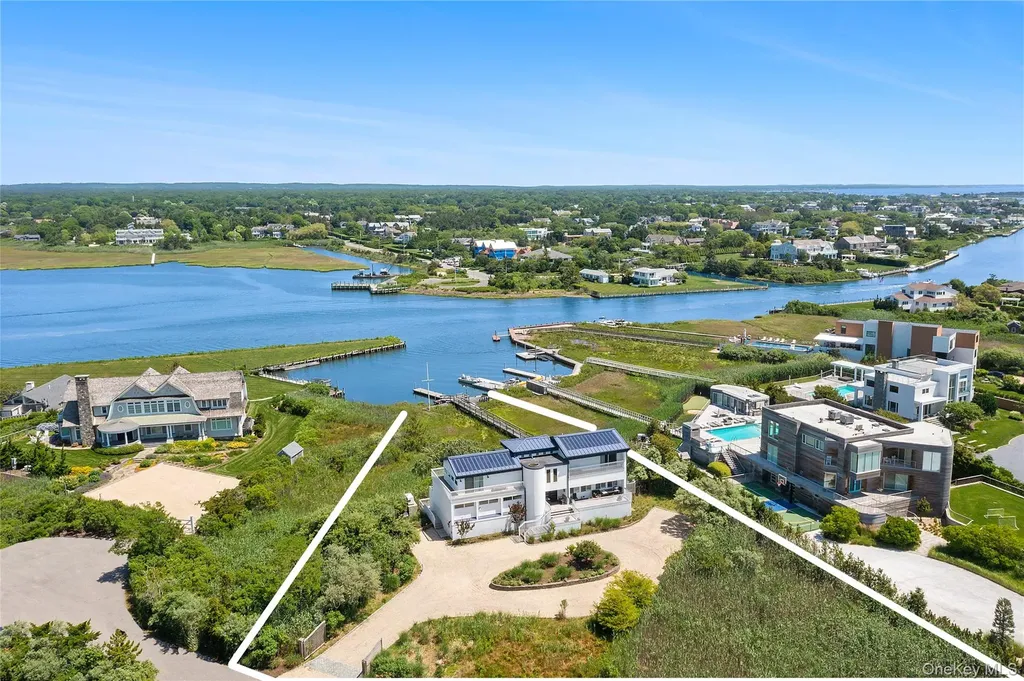 3 Waters Edge Drive Quogue NY 11959