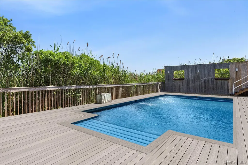 3 Waters Edge Drive Quogue NY 11959