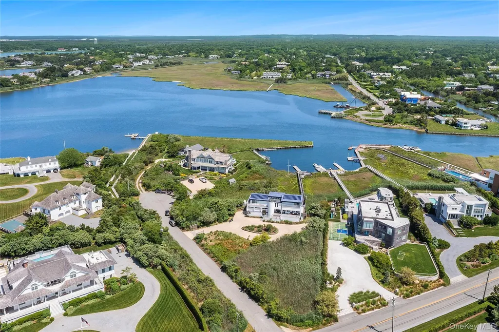 3 Waters Edge Drive Quogue NY 11959