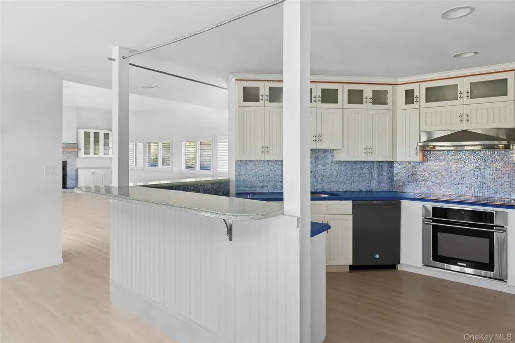 3 Waters Edge Drive Quogue NY 11959