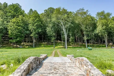 151-155 Long Ridge Road Danbury CT 06810