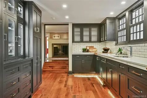 151-155 Long Ridge Road Danbury CT 06810