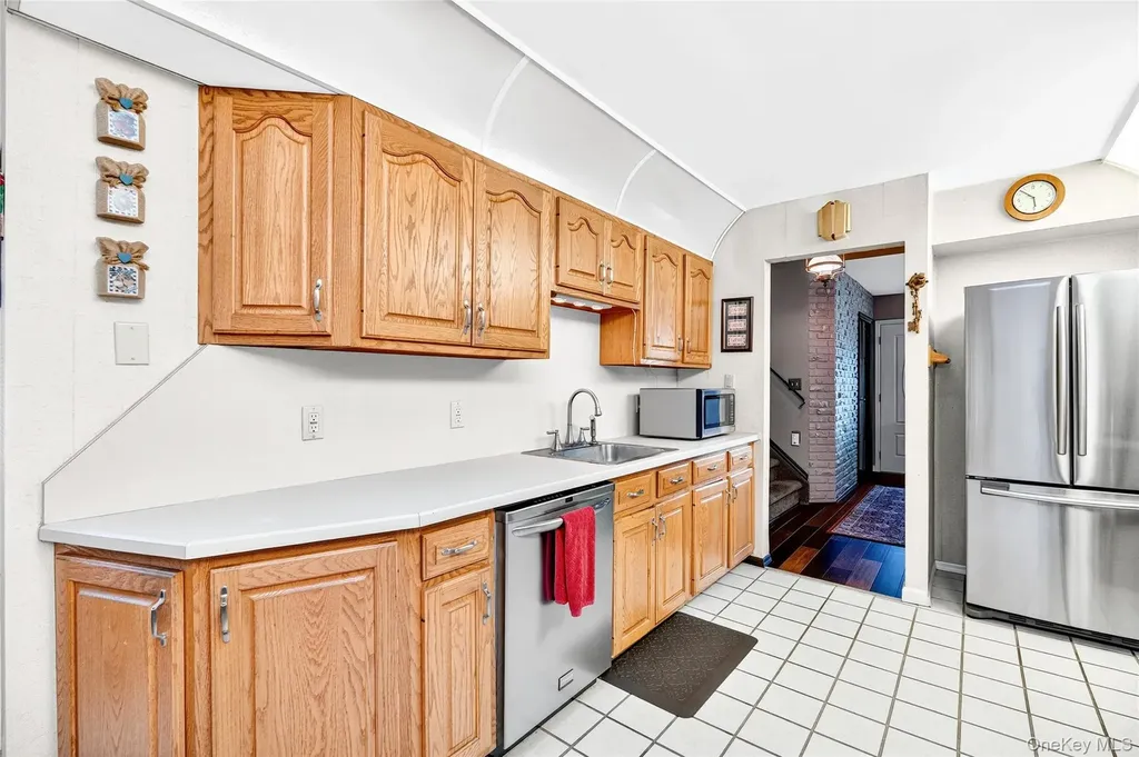 28 Terrace Avenue Nanuet NY 10954