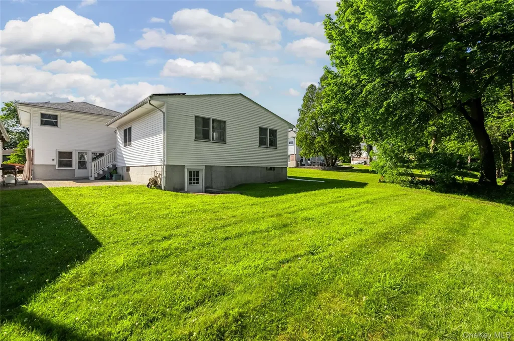 28 Terrace Avenue Nanuet NY 10954