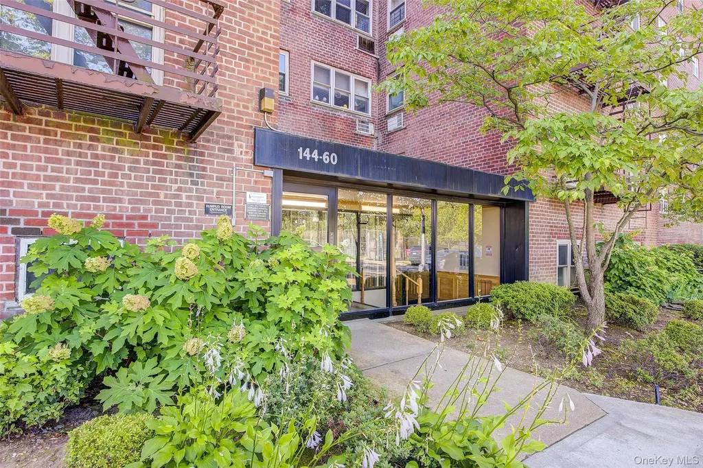 144-60 Gravett Road Flushing NY 11367