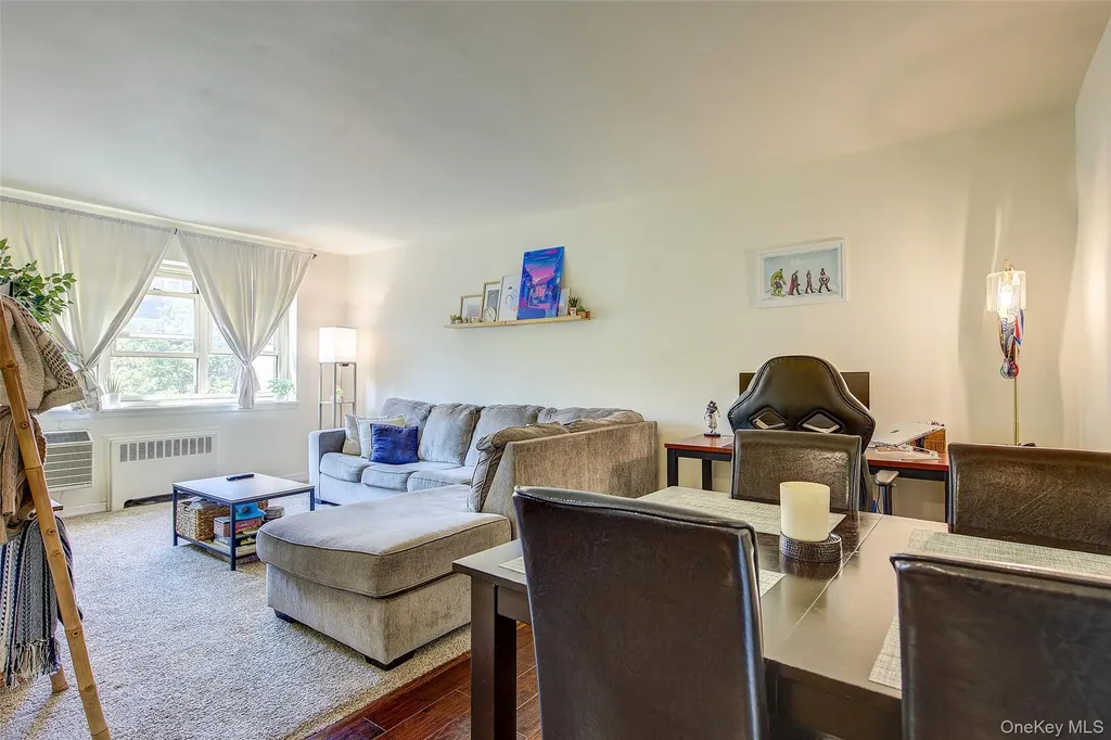 144-60 Gravett Road Flushing NY 11367
