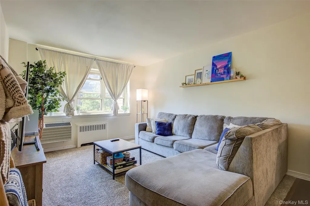 144-60 Gravett Road Flushing NY 11367