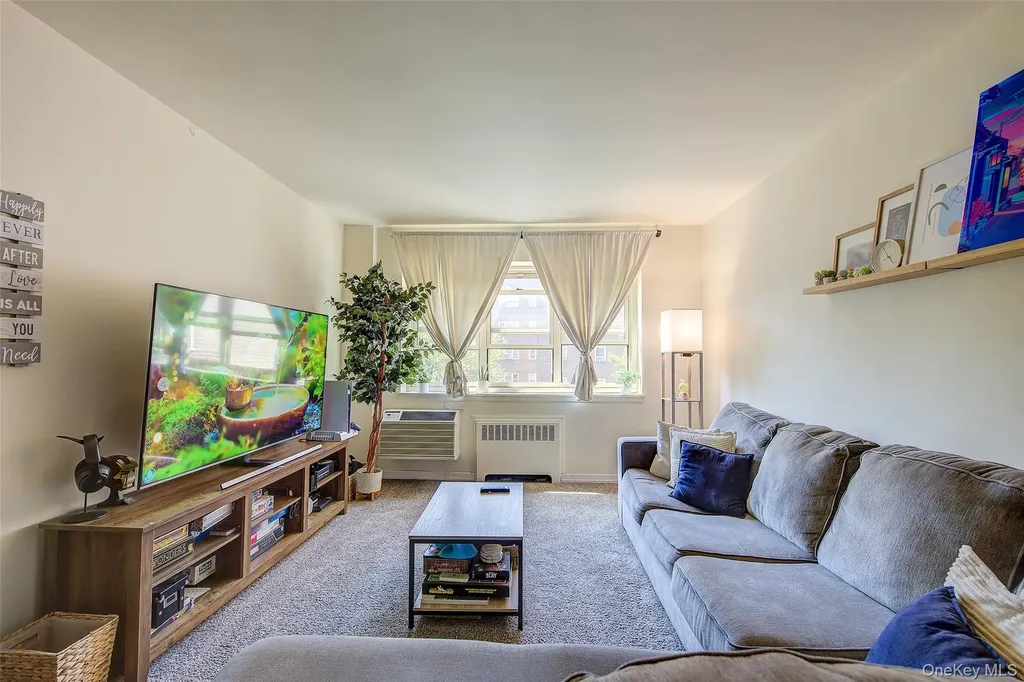 144-60 Gravett Road Flushing NY 11367