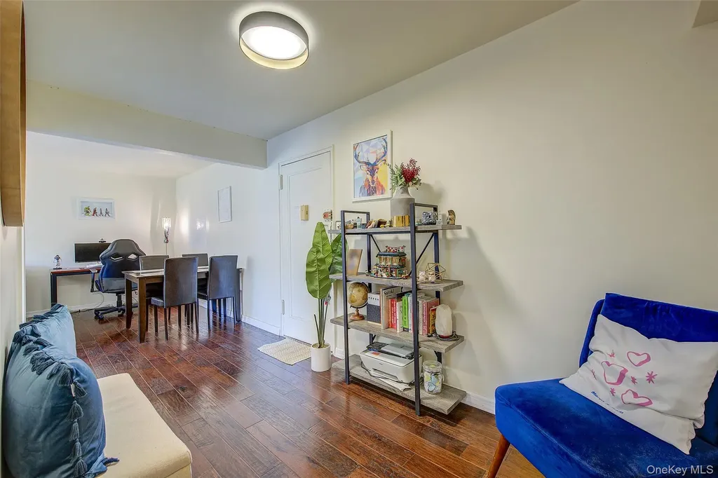 144-60 Gravett Road Flushing NY 11367