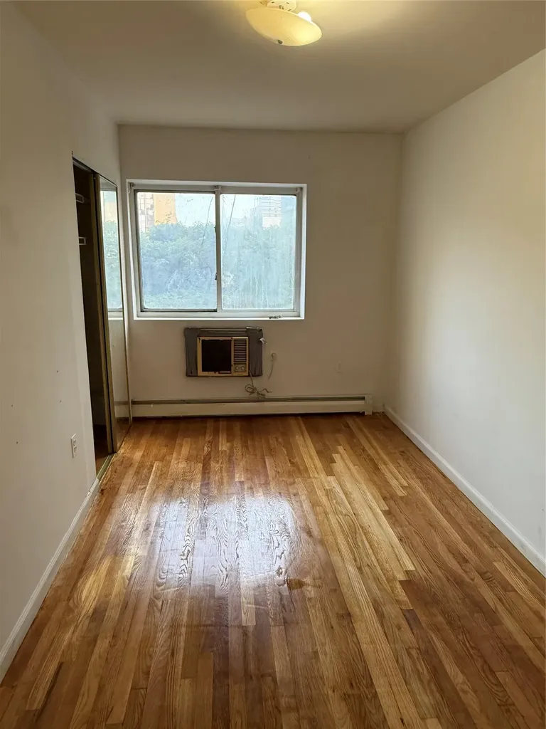 13426 35th Avenue Flushing NY 11354