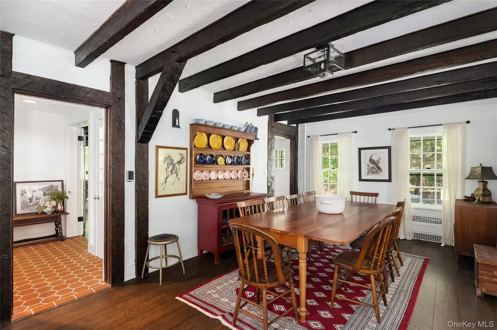 69 Whippoorwill Road Armonk NY 10504