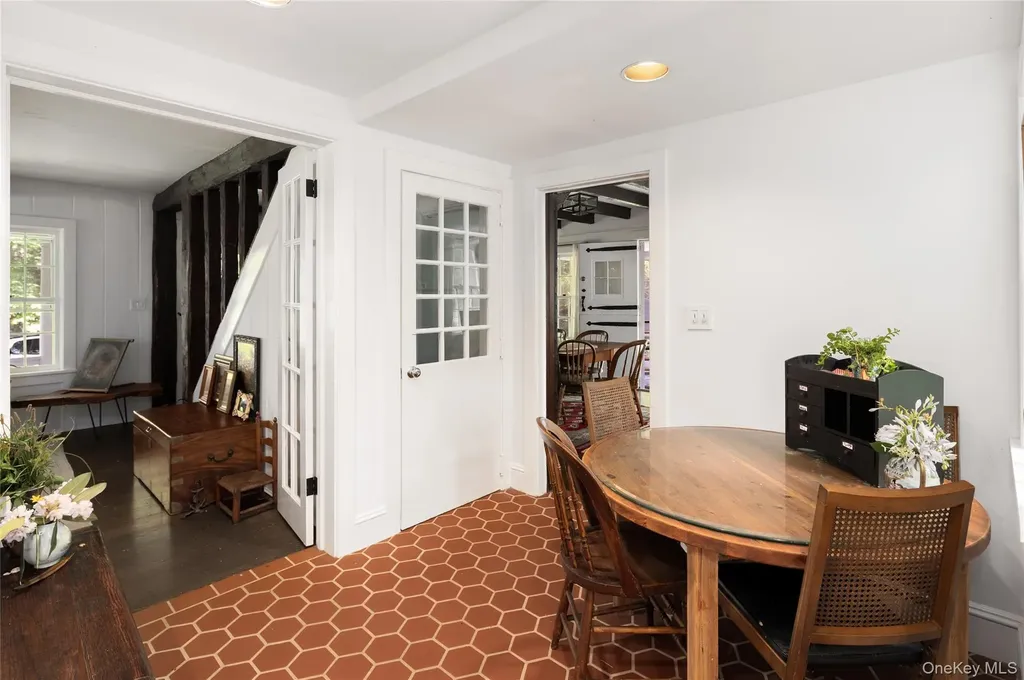 69 Whippoorwill Road Armonk NY 10504
