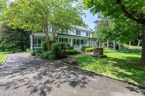 69 Whippoorwill Road Armonk NY 10504
