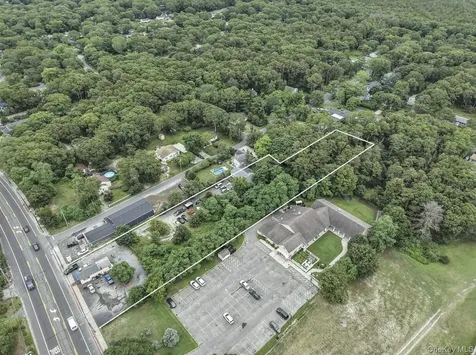 669 Flanders Road Flanders NY 11901