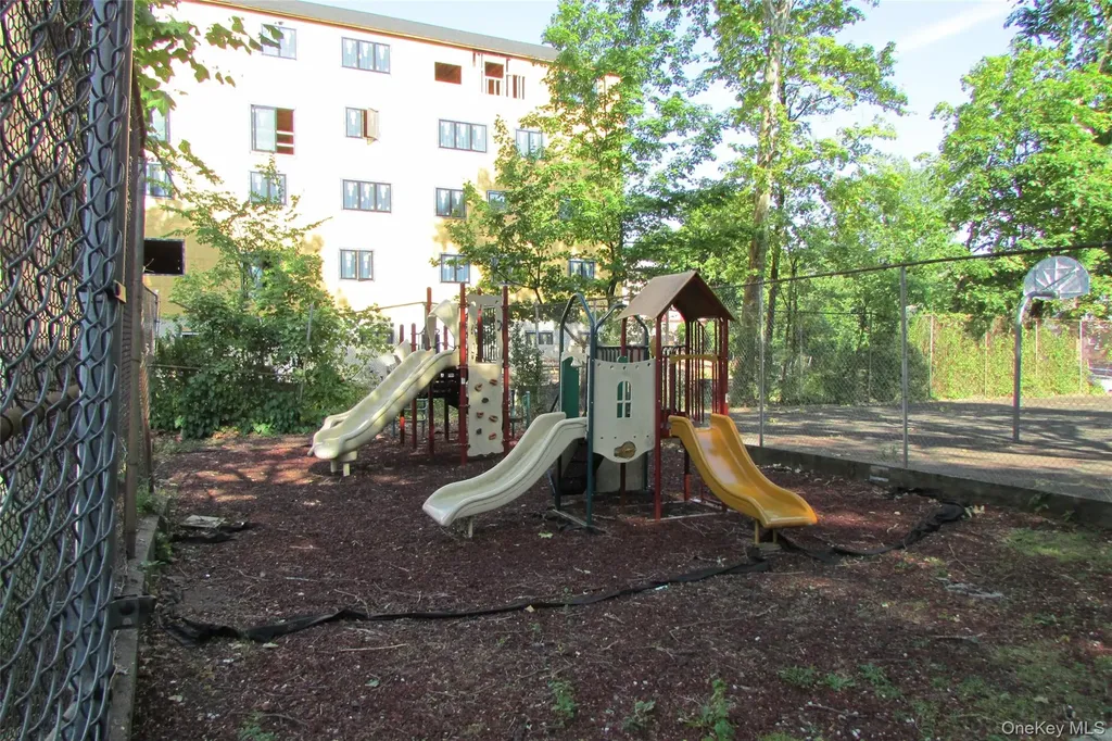 30 S Cole Avenue Spring Valley NY 10977