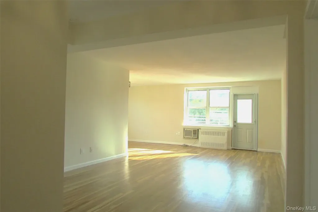 30 S Cole Avenue Spring Valley NY 10977