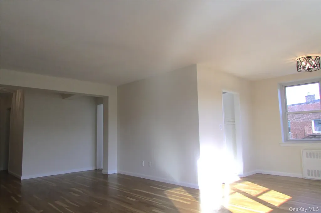 30 S Cole Avenue Spring Valley NY 10977