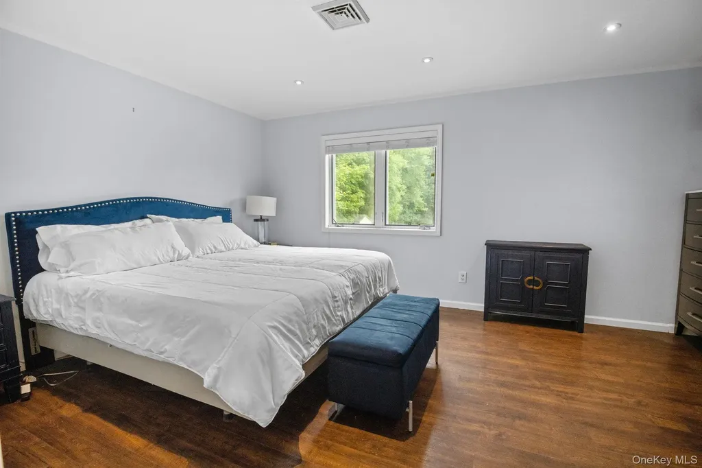 125 Whipple Road Middletown NY 10940