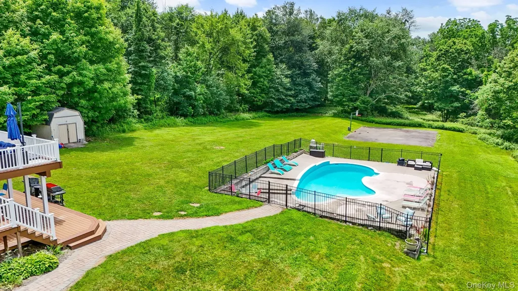 125 Whipple Road Middletown NY 10940