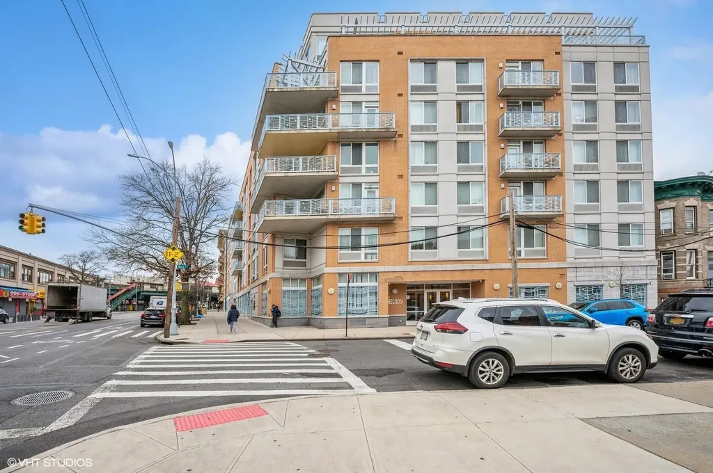 853 Macy Place Bronx NY 10455