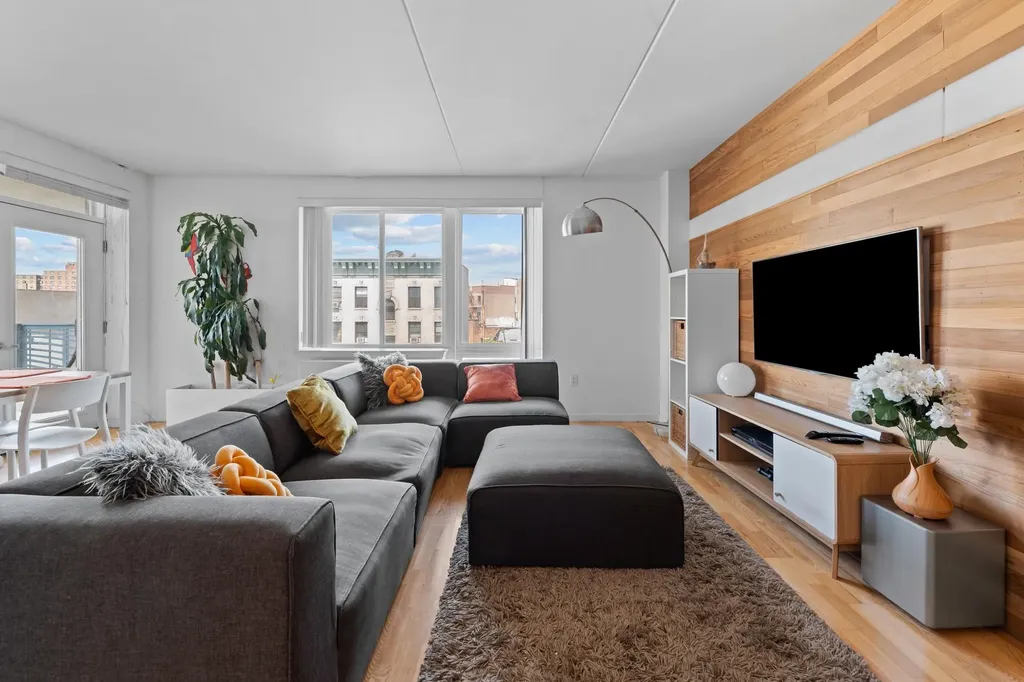 853 Macy Place Bronx NY 10455