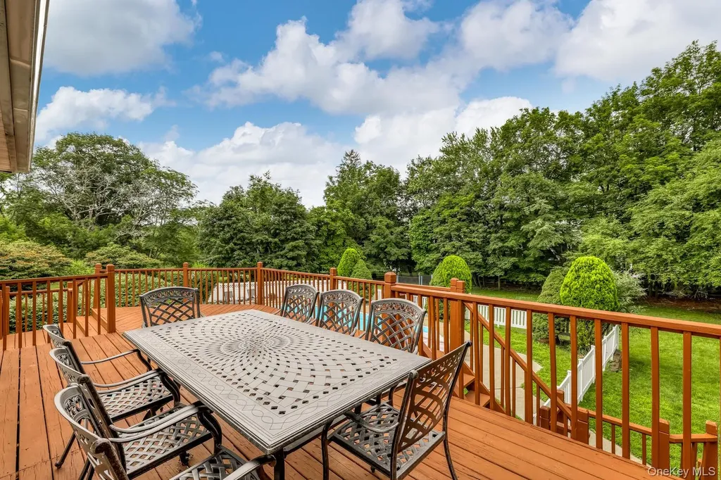 28 Lime Kiln Road Suffern NY 10901