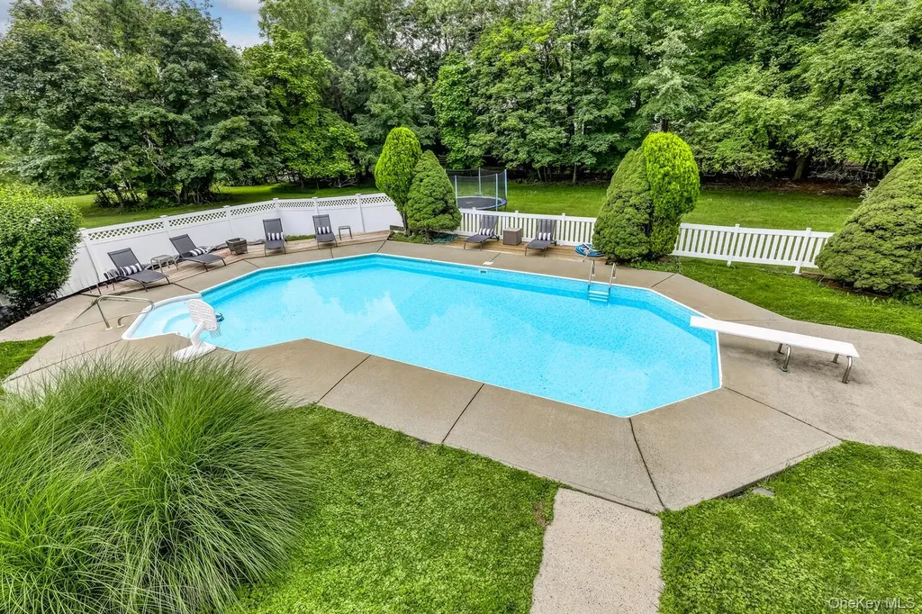 28 Lime Kiln Road Suffern NY 10901
