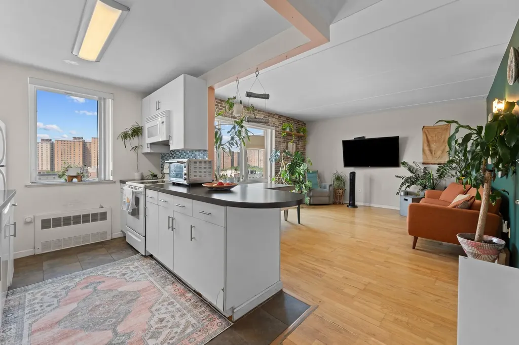 853 Macy Place Bronx NY 10455