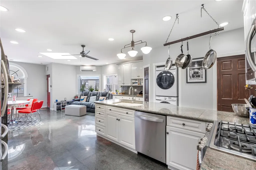 8419 Fort Hamilton Parkway Brooklyn NY 11209
