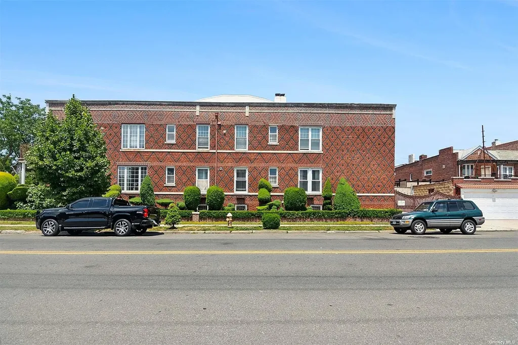 2295 Ocean Parkway Brooklyn NY 11223