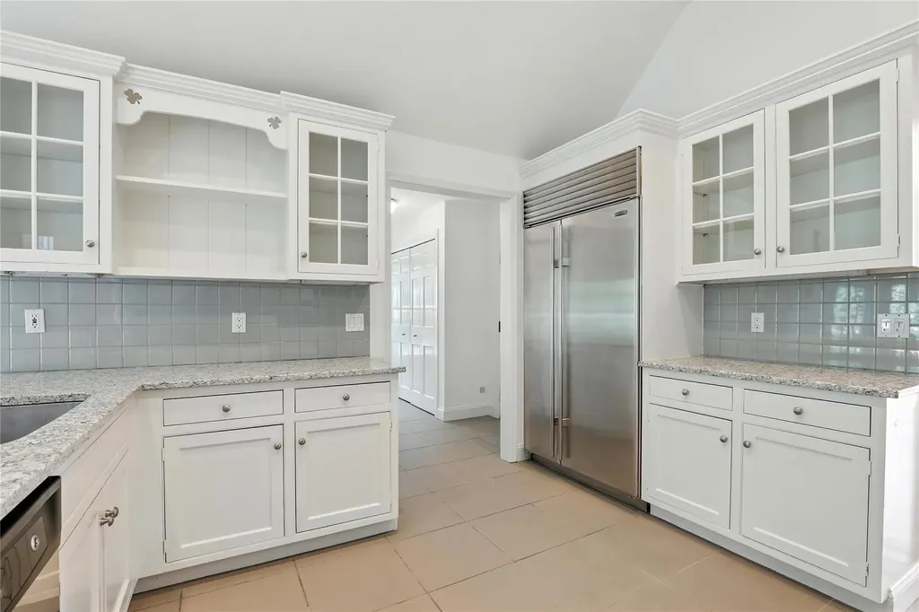 9 Glenbrooke Drive White Plains NY 10605