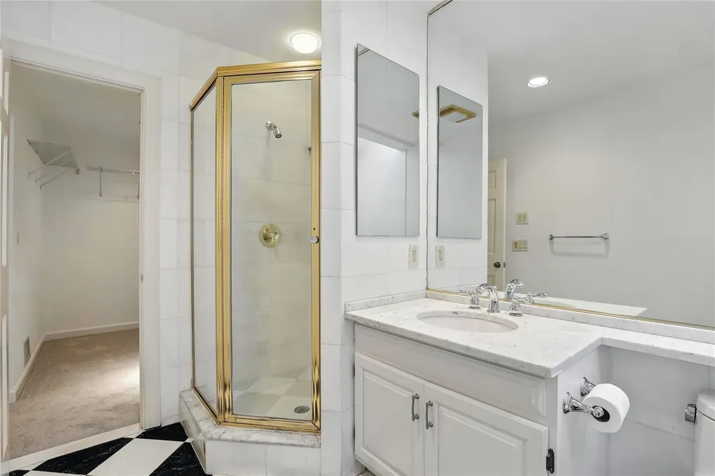 9 Glenbrooke Drive White Plains NY 10605