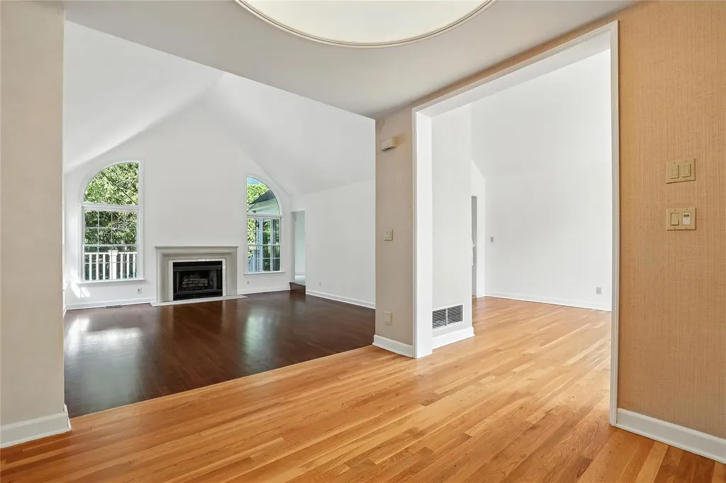 9 Glenbrooke Drive White Plains NY 10605