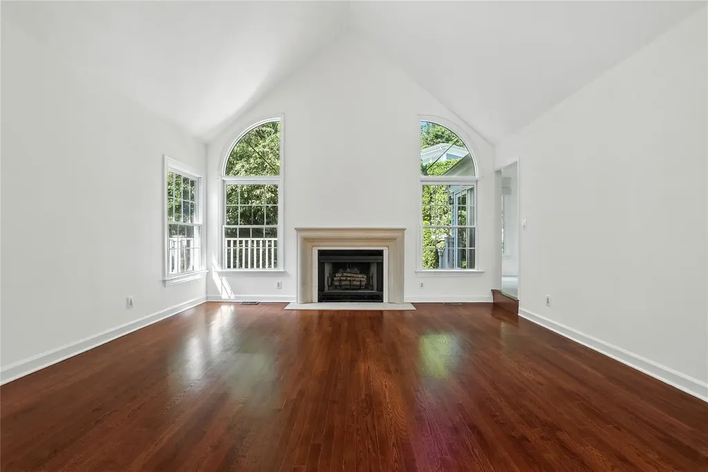 9 Glenbrooke Drive White Plains NY 10605