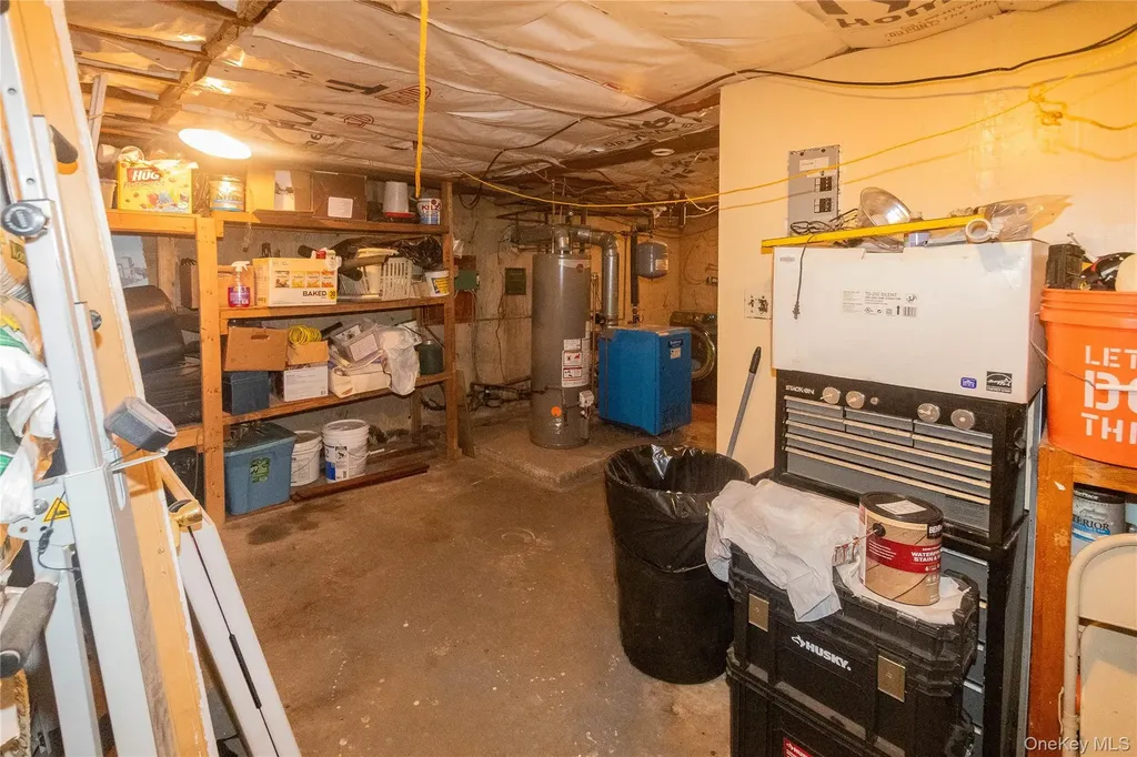 17 Hillside Place Fallsburg NY 12779