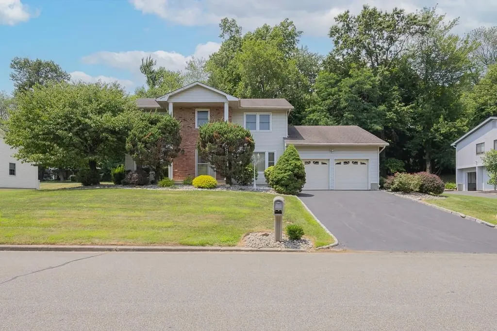 71 Jolliffe Avenue Congers NY 10920