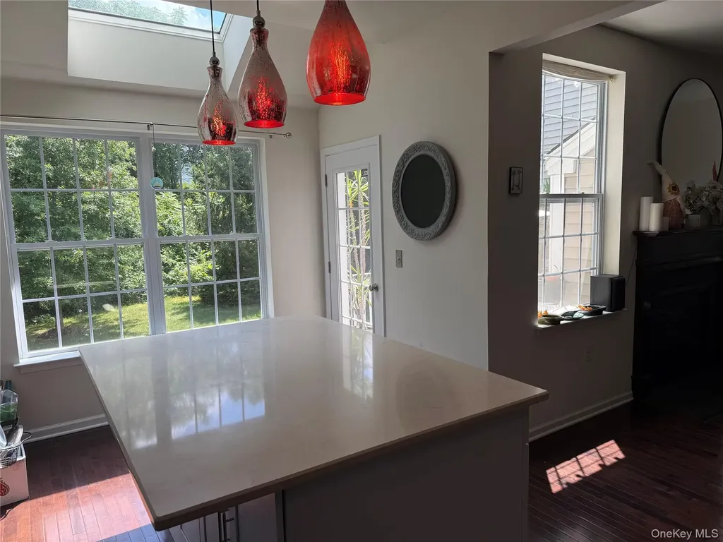 18 Pritchard Court Fishkill NY 12524
