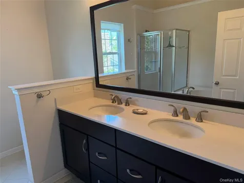 18 Pritchard Court Fishkill NY 12524