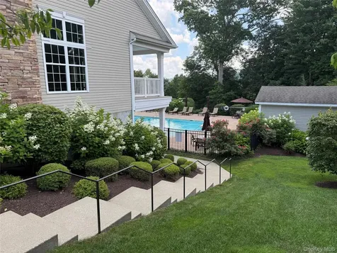 18 Pritchard Court Fishkill NY 12524