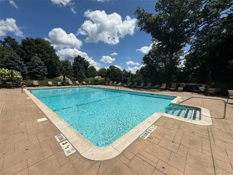 18 Pritchard Court Fishkill NY 12524