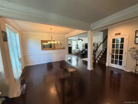 18 Pritchard Court Fishkill NY 12524