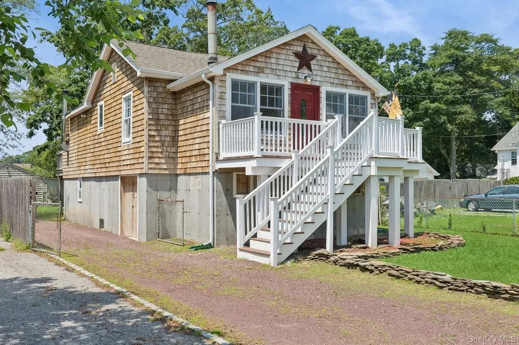 66 Lynbrook Drive Mastic Beach NY 11951